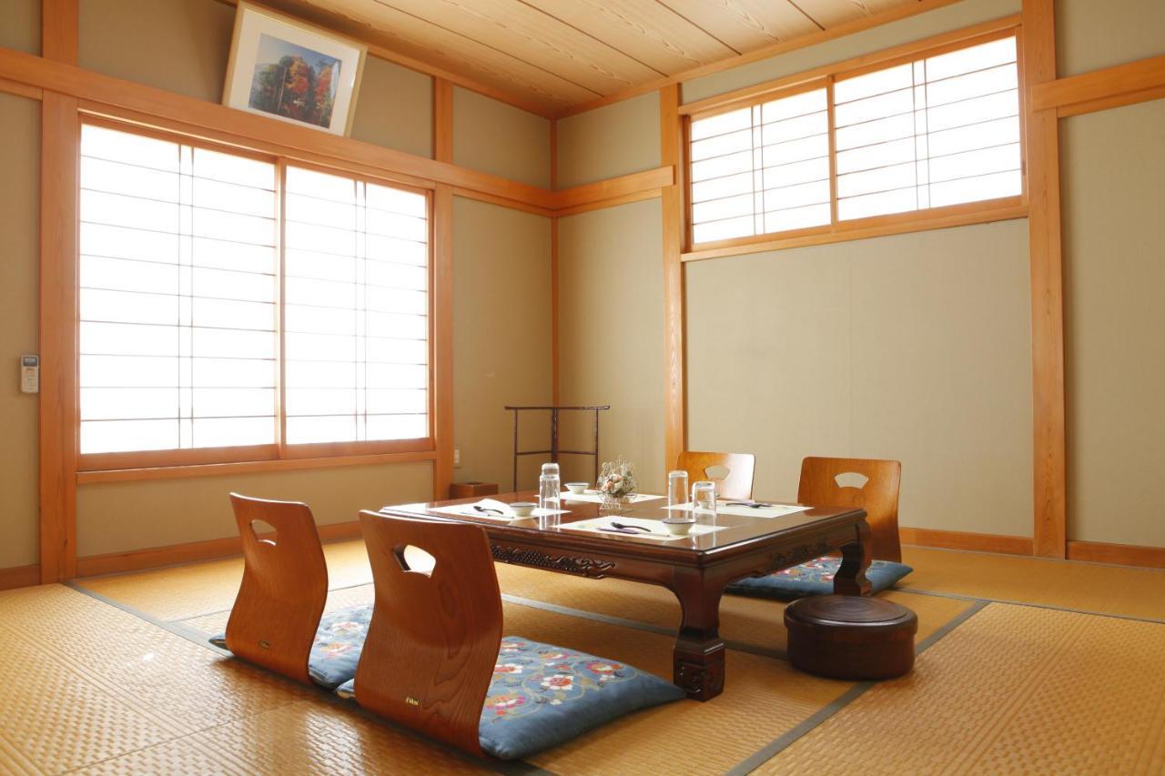 Kikka Ryokan Futtsu Екстериор снимка